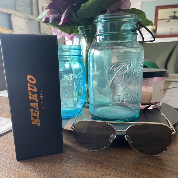 Keakuo Aviator Sunglasses - Picture 2 of 4